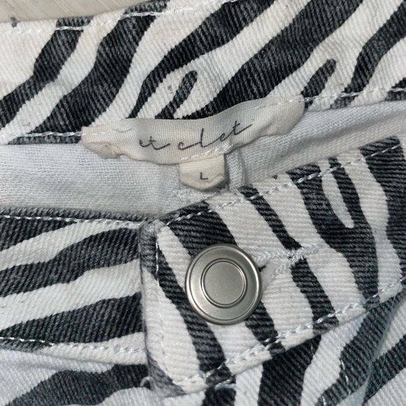 Black and White Zebra Straight Leg Jean - Picture 3 of 3